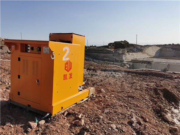 長沙凱發(fā)超硬材料科技有限公司,長沙礦山石材開采設(shè)備銷售,長沙金剛石繩鋸機(jī)銷售,金剛石串珠繩生產(chǎn)銷售，水平鉆機(jī)生產(chǎn)銷售