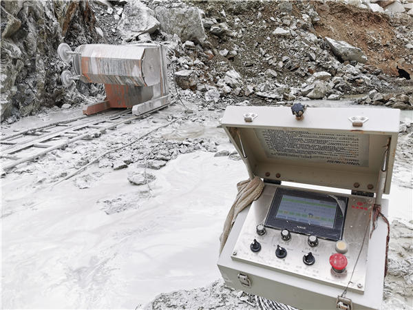 長沙凱發(fā)超硬材料科技有限公司,長沙礦山石材開采設(shè)備銷售,長沙金剛石繩鋸機(jī)銷售,金剛石串珠繩生產(chǎn)銷售，水平鉆機(jī)生產(chǎn)銷售