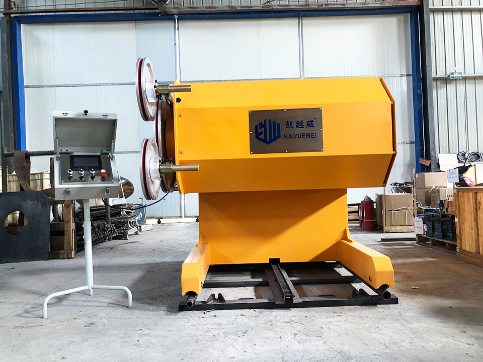 長沙凱發(fā)超硬材料科技有限公司,長沙礦山石材開采設備銷售,長沙金剛石繩鋸機銷售,金剛石串珠繩生產銷售，水平鉆機生產銷售